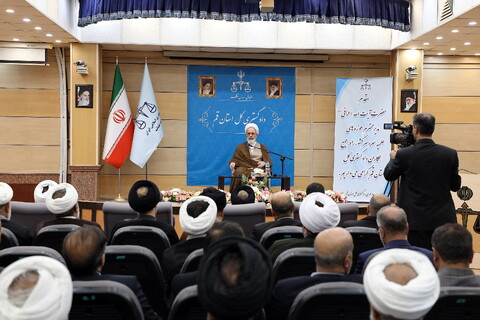 تصاویر/ بازدید آیت الله اعرافی از دادگستری کل استان قم