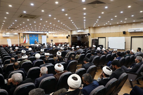 تصاویر/ بازدید آیت الله اعرافی از دادگستری کل استان قم