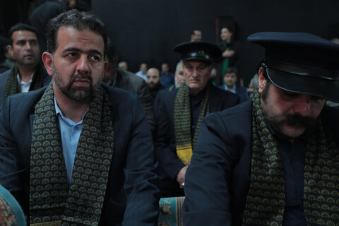 عکس/ آیین تعویض پرچم گنبد حرم مطهر حضرت موسی مبرقع(ع)