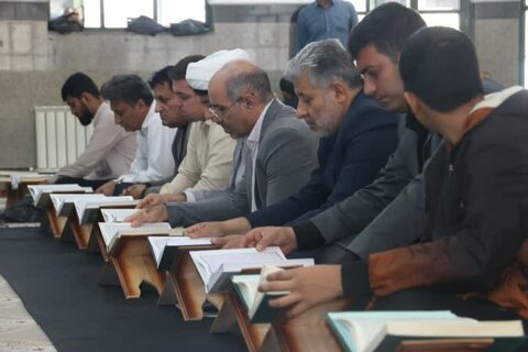 تصاویر/برگزاری سلسله محافل انس با قرآن کریم در شهرستان کامیاران