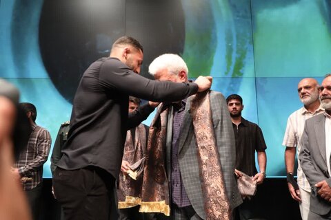 تصاویر/ تقدیر از تیم‌های کشتی آزاد و فرنگی توسط سپاه محمد رسول‌الله