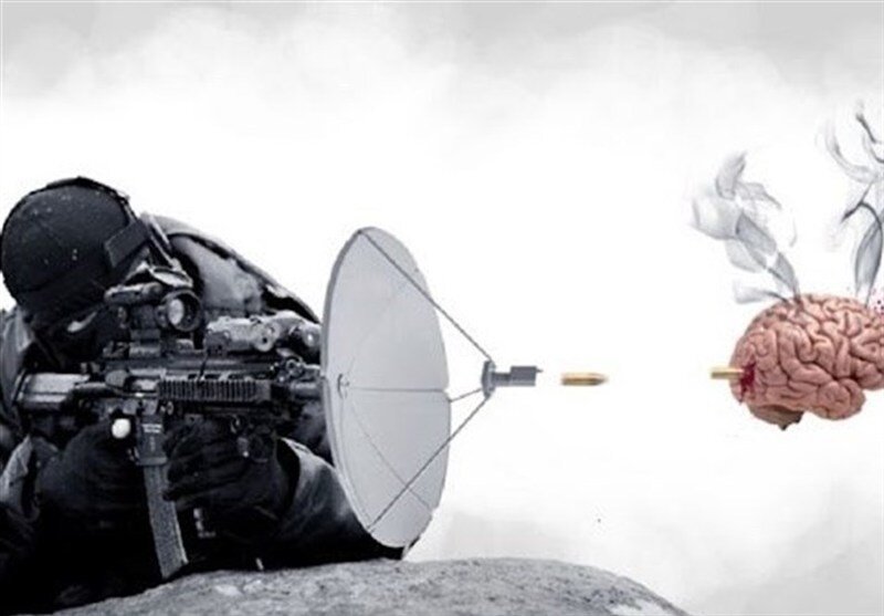 فیلم / فرمانده چه کسی است؟