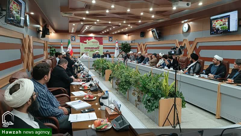 نشست علمی «زیست اخلاقی در اسلام و مسیحیت» در قم برگزار شد نشست علمی «زیست اخلاقی در اسلام و مسیحیت» در قم برگزار شد