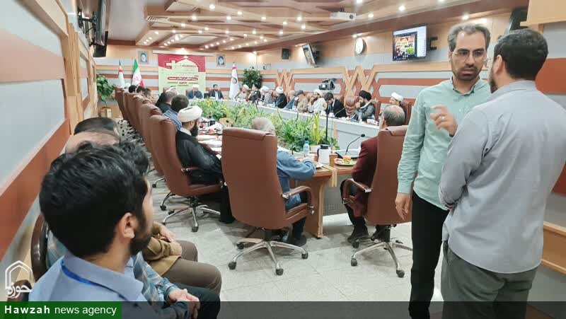 نشست علمی «زیست اخلاقی در اسلام و مسیحیت» در قم برگزار شد نشست علمی «زیست اخلاقی در اسلام و مسیحیت» در قم برگزار شد