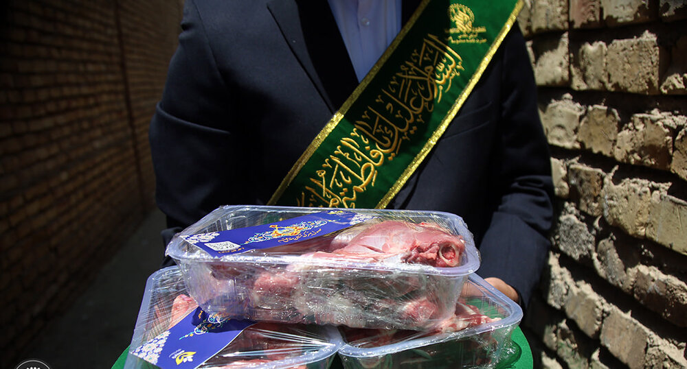 همه می‌توانند در ثواب قربانی حرم حضرت معصومه(س) سهیم شوند