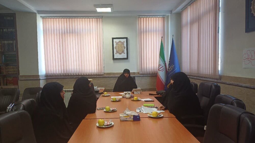 هیأت اجرایی جذب استاد ثابت در حوزه علمیه خواهران استان همدان تشکیل شد