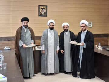 تصاویر/ تقدیر از اساتید پژوهش گیلان