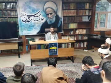 مرحوم حجت الاسلام والمسلمین مقدس خیابانی همیشه دغدغه تربیت طلاب تراز انقلاب را داشت