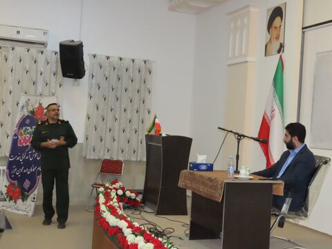 تصاویر/ جلسه آموزشی توجیهی بسیجیان اردکان با حضور دادستان جدید