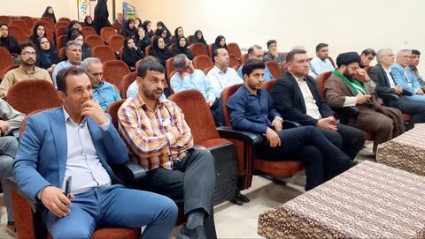 تصاویر/برگزاری جلسه توانمندسازی مربیان پرورشی در شهرستان آبدانان