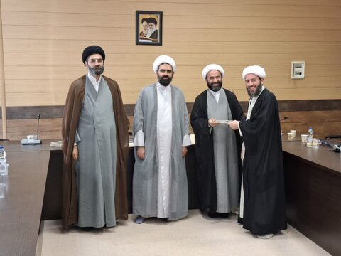 تقدیر از اساتید پژوهش گیلان