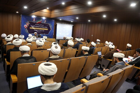 تصاویر/ افتتاحیه سیزدهمین اجلاسیه معاونان پژوهش استان ها و مناطق ویژه