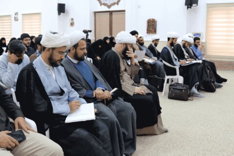 دومین جلسه درس خارج در حوزه علمیه خواهران بوشهر