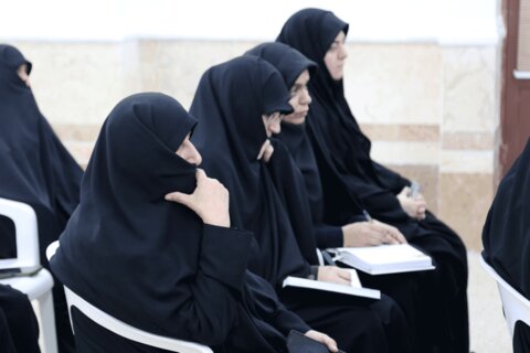 دومین جلسه درس خارج در حوزه علمیه خواهران بوشهر