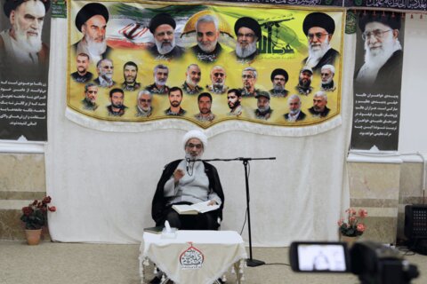 دومین جلسه درس خارج در حوزه علمیه خواهران بوشهر