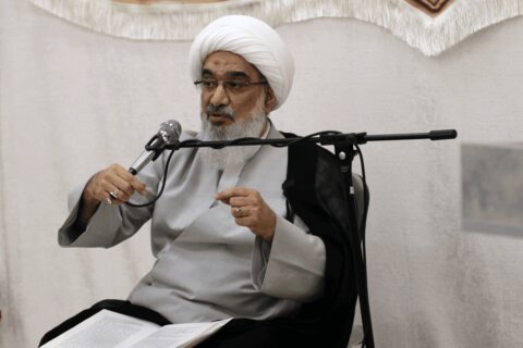 دومین جلسه درس خارج در حوزه علمیه خواهران بوشهر