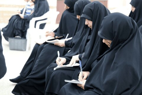 دومین جلسه درس خارج در حوزه علمیه خواهران بوشهر