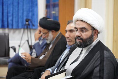 تصاویر جلسه قرارگاه راهبری و پشتیبانی مساجد استان لرستان