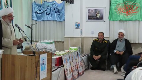 تصاویر/ یادواره شهدای روحانی شهرستان شاهین‌دژ