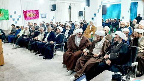 تصاویر/ یادواره شهدای روحانی شهرستان شاهین‌دژ