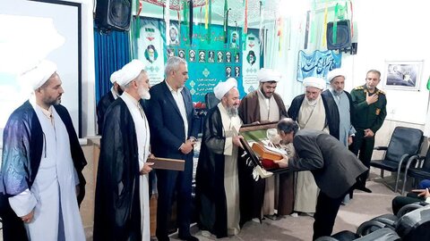 تصاویر/ یادواره شهدای روحانی شهرستان شاهین‌دژ