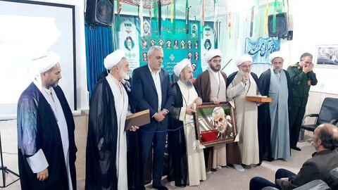 تصاویر/ یادواره شهدای روحانی شهرستان شاهین‌دژ