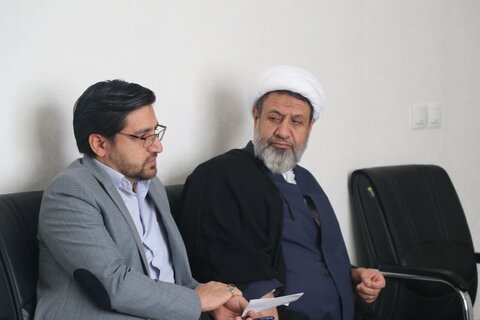 تصاویر/ جلسه با نماینده ولی فقیه کرمان