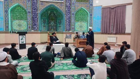 تصاویر/ محفل قرآنی در مدرسه علمیه امام علی (ع) سلماس