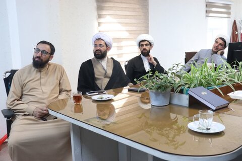 تصاویر/ جلسه شورای آموزش مدرسه علمیه امام خامنه ای ارومیه