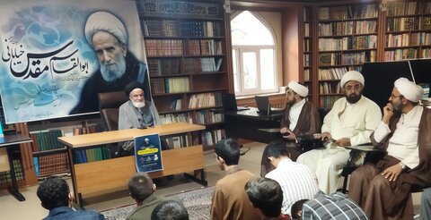 نشست علمی «زیست مقدس» برگزار شد