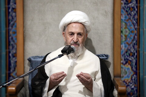 تصاویر/ درس اخلاق آیت‌الله العظمی سبحانی