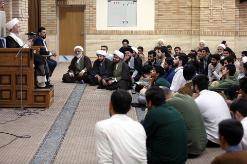 تصاویر/ درس اخلاق آیت‌الله العظمی سبحانی