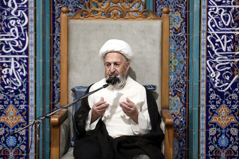 تصاویر/ درس اخلاق آیت‌الله العظمی سبحانی