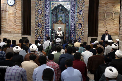 تصاویر/ درس اخلاق آیت‌الله العظمی سبحانی