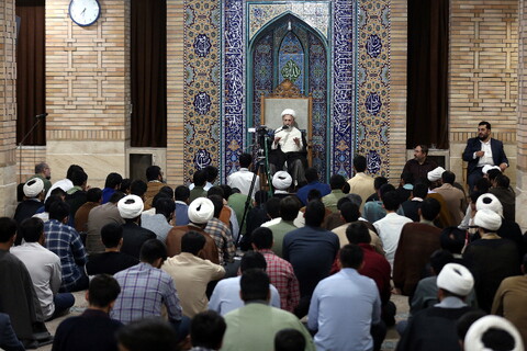 تصاویر/ درس اخلاق آیت‌الله العظمی سبحانی