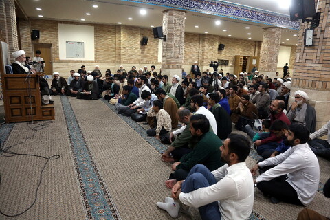 تصاویر/ درس اخلاق آیت‌الله العظمی سبحانی