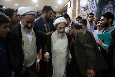 تصاویر/ درس اخلاق آیت‌الله العظمی سبحانی