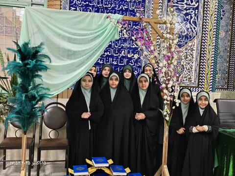 تصاویر/محفل انس با قرآن با حضور قاریان برجسته و بین‌المللی در بیجار برگزار شد