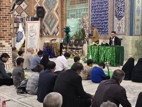 تصاویر/محفل انس با قرآن با حضور قاریان برجسته و بین‌المللی در بیجار برگزار شد