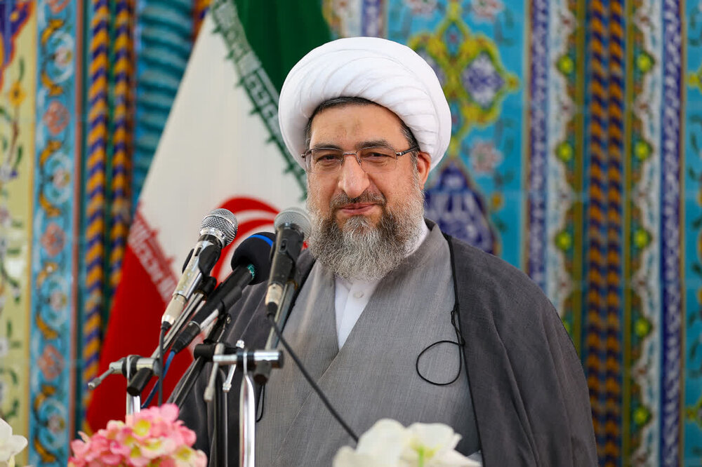 امام جمعه باید محور همدلی، بصیرت و اخلاق در جامعه باشد