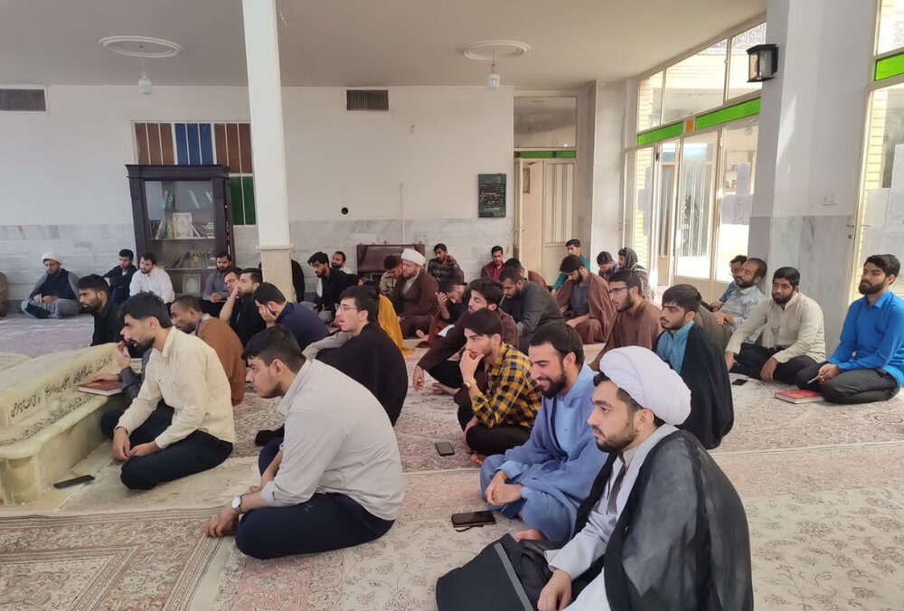 کانون جمعیت هلال احمر در مدارس علمیه کاشان تشکیل می‌شود