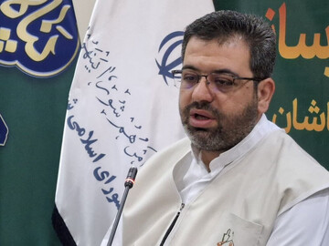 توزیع ۴۰ بسته‌ معیشتی بین نیازمندان کاشانی