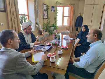 توسعه تعامل و همکاری معاونت پژوهش حوزه با دانشگاه آزاد اسلامی