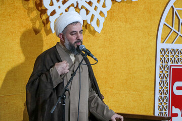 فیلم| انتقاد امام جمعه موقت بهار از تجمل‌گرایی در مراسم عزاداری