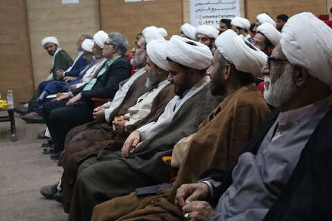 تصاویر/تکریم و معارفه مدیر مدرسه علمیه امام علی (ع) میناب