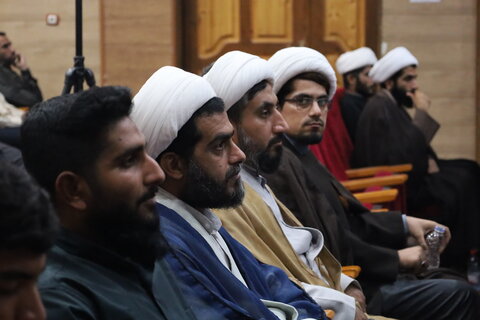 تصاویر/تکریم و معارفه مدیر مدرسه علمیه امام علی (ع) میناب