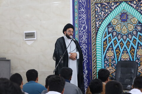 تصاویر/ دیدار نماینده ولی فقیه در استان با طلاب مدرسه علمیه امام علی (ع) میناب