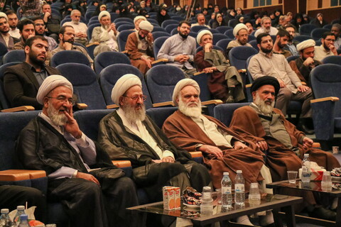 تصاویر/ همایش ملی عالم ربانی سالک توحیدی علامه حسن زاده آملی