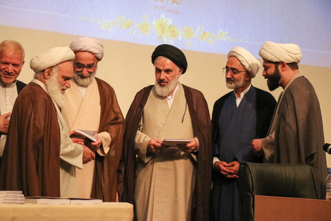 تصاویر/ همایش ملی عالم ربانی سالک توحیدی علامه حسن زاده آملی