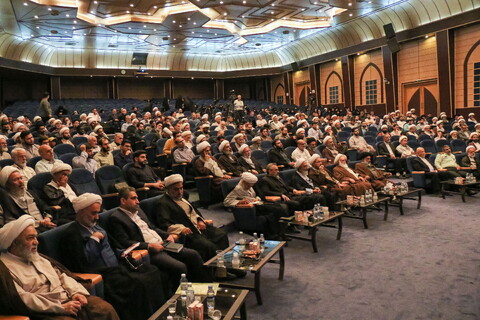 تصاویر/ همایش ملی عالم ربانی سالک توحیدی علامه حسن زاده آملی